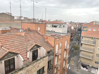 Pis  Calle bolívar. Reformado junto corte ingles