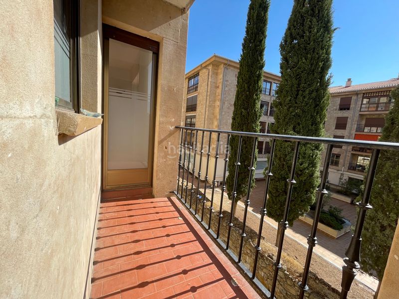 Foto ea327d8a-d41e-44a9-a65f-ae27fe76e5ae. Pis amb calefacció aparcament a San Vicente - Las Úrsulas Salamanca