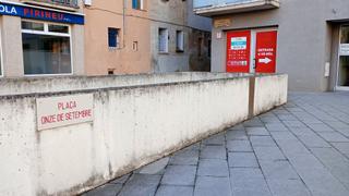 Aparcament cotxe  Avinguda onze de setembre. Garaje en venta en olot