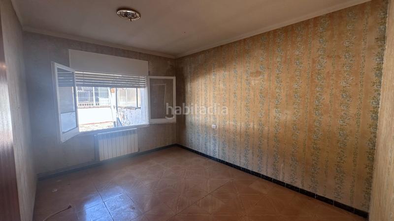 Foto f9bc4d50-c0cc-4586-9da7-3de8fcb03a8f. Casa aparellada a carrer dels paperers 12 a Sant Joan les Fonts