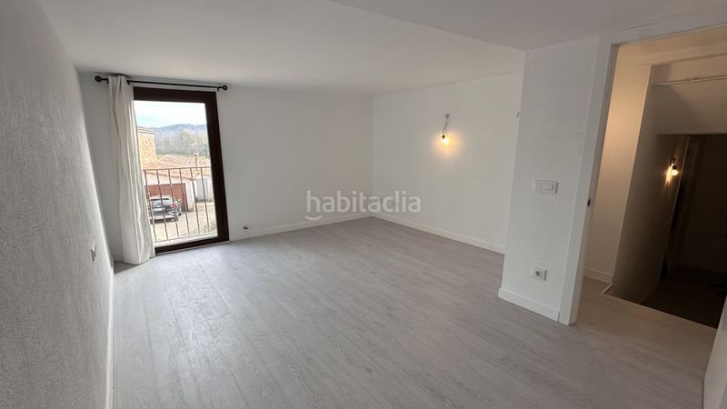 Foto 03986e60-7ea5-421a-ad75-389d99f99e2a. Chalet en carrer santa margarida 1 magnífica casa reformada en el valle de bianya en Vall de Bianya (La)