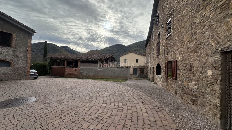 Foto d22e8e43-da12-4d6b-863b-03428af98578. Chalet en carrer santa margarida 1 magnífica casa reformada en el valle de bianya en Vall de Bianya (La)