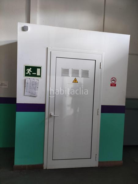 Foto 20143766-1fb5-4c24-8313-ff41e12fd9c1. Local comercial en Olot