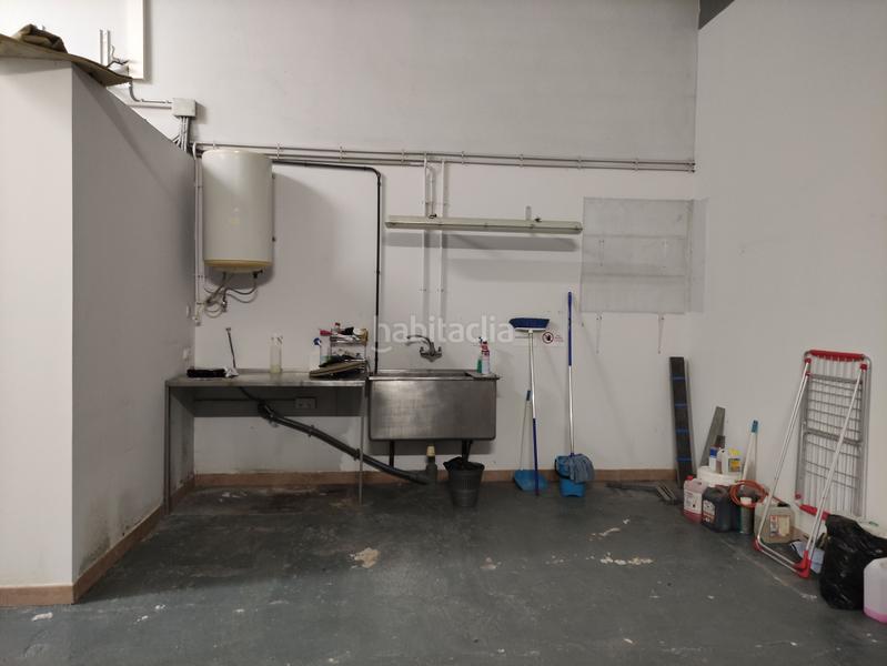 Foto c9078218-385e-4080-9b60-e96212805152. Local comercial en Olot