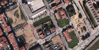 Terrain résidentiel à De sant jordi 36. Terreno para edificar en pineda de mar