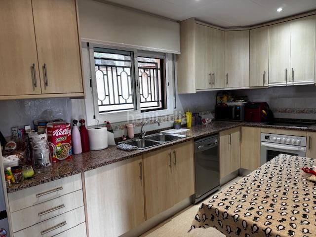 Foto f3d5dffe-32ae-4ca6-ba5f-3625170a7663. Chalet con riscaldamento parcheggio piscina in Sant Cebrià de Vallalta