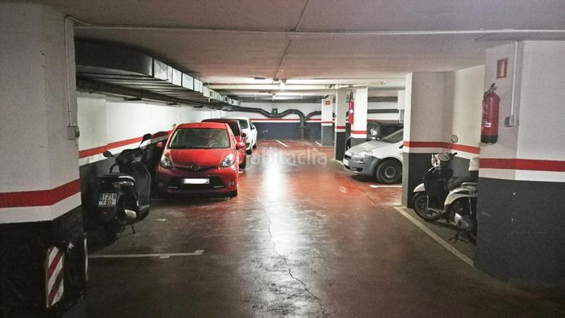 Foto 64056418-c481-4d3b-9104-19318e798ad7. Autoparkplatz in d'alí bei 32 in Fort Pienc Barcelona