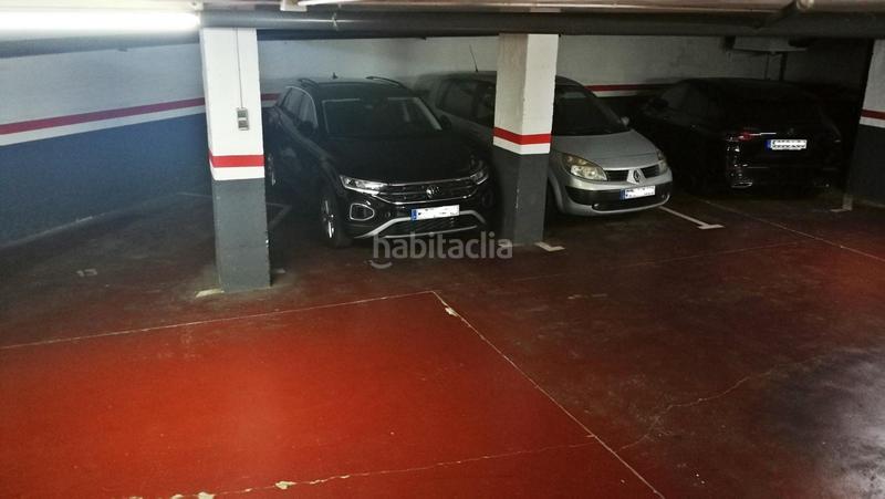 Foto cd00574c-bc60-437f-acb4-1443239b8073. Autoparkplatz in d'alí bei 32 in Fort Pienc Barcelona