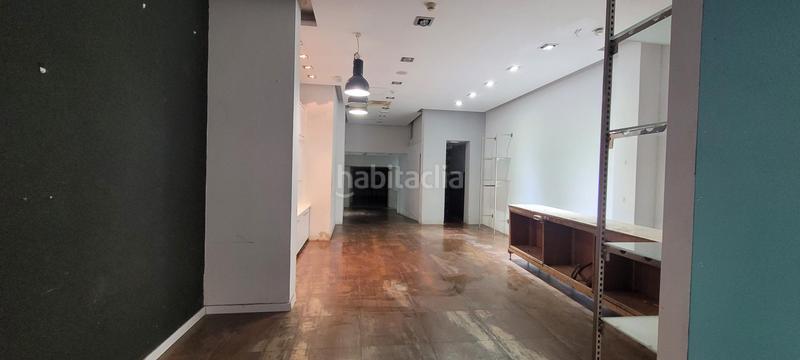 Foto 6aa37a9a-6586-4417-aa03-aa0422a3d832. Rent business premise in Sant Antoni Barcelona