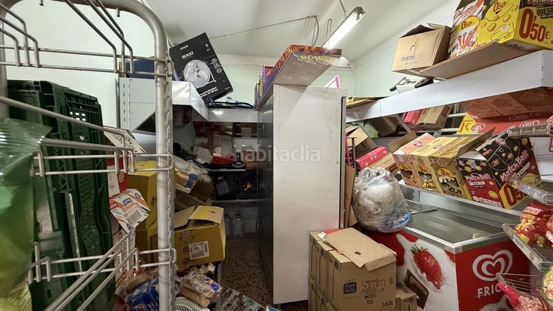 Foto 1a6eef3e-3642-40a0-90f0-ca4db680c6ff. Edificio  en bloque, todo arrendado, rentabilidad desde el primer día. en Esplugues de Llobregat