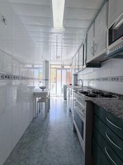 Piso  Mare de d�u de bellvitge. Piso en venta en bellvitge