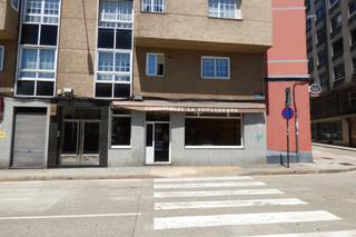 Local Comercial a Avenida Sardiñeira 1