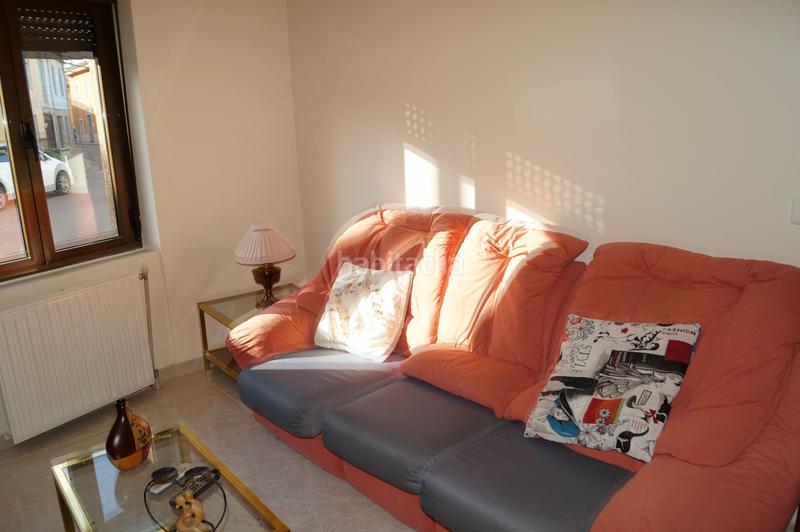 Foto 0c68a377-400d-432d-a27d-df5e4a627036. Casa a schiera in calle real 86 in Alija del Infantado