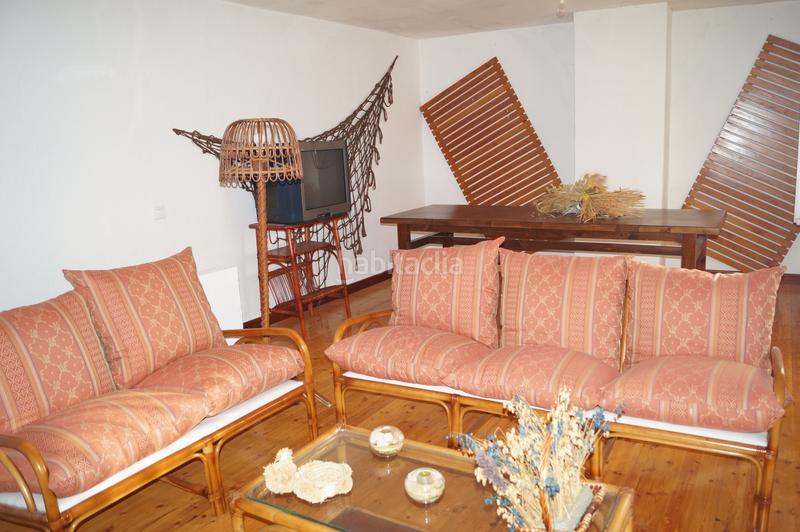 Foto 38d39246-4389-43d3-a45a-0737731349c9. Casa a schiera in calle real 86 in Alija del Infantado