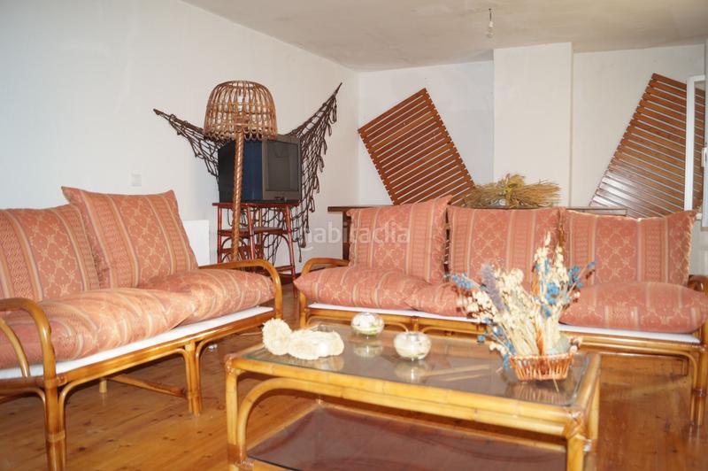 Foto e57fae84-8122-4403-b2e3-83074b5701ac. Casa a schiera in calle real 86 in Alija del Infantado
