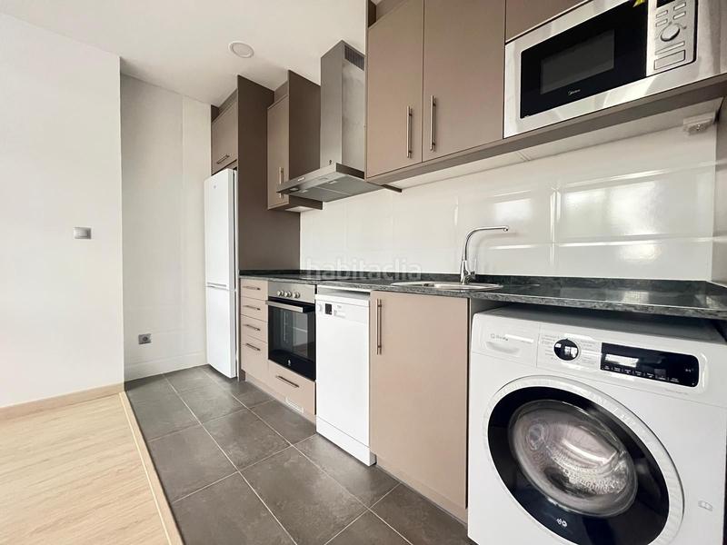 Foto a5b7aa3b-ef11-4ac8-b898-1b92e7bc1484. Piano terra con riscaldamento in Barri de les Corts Barcelona