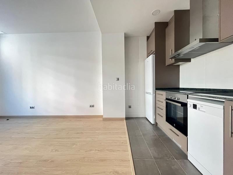 Foto fbede69a-3c00-447e-a62b-2bd3a89ba969. Piano terra con riscaldamento in Barri de les Corts Barcelona