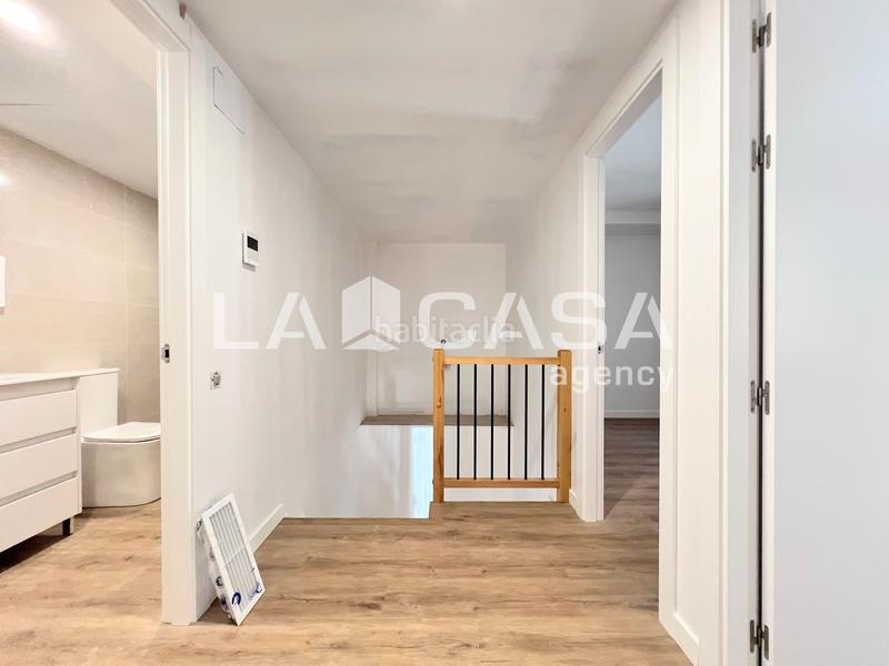 Foto 1d926bff-0a51-46b7-a096-29a060f252ab. Planta baixa a Llefià Badalona