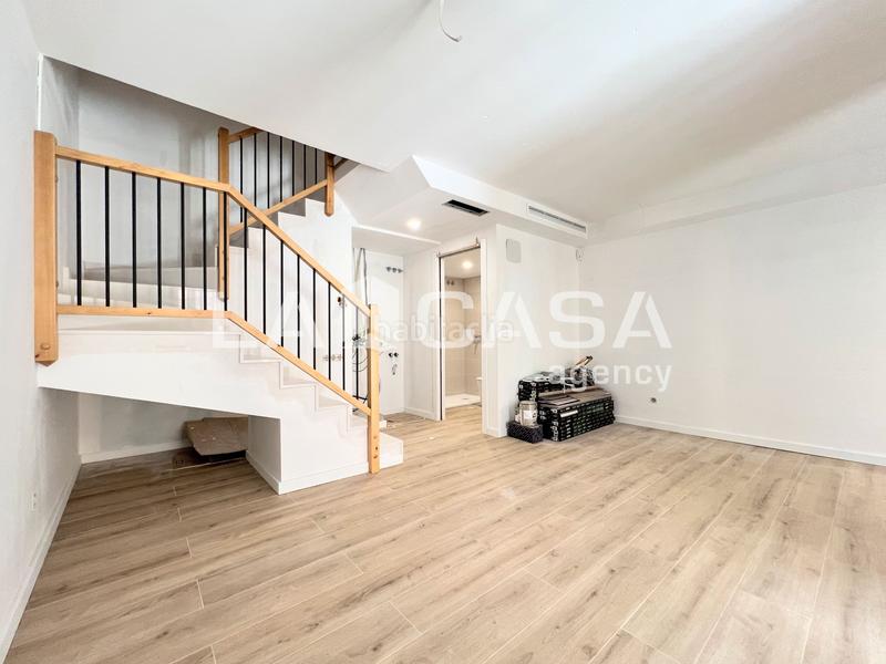 Foto 88c5e74d-04f3-456e-aae6-da74cbc178b5. Planta baixa a Llefià Badalona