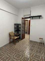 Appartement à Sants-Badal. Contacto para más información y visitas 692 65 30 22 paola