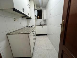 Pis a La Verneda - La Pau. Whatsapp paula 602 251150