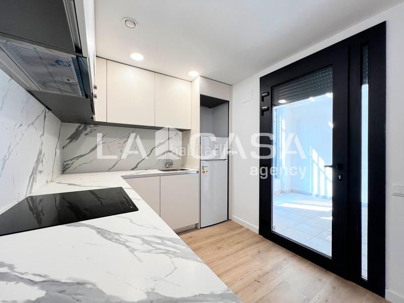 Foto 1691f3ed-15f3-4751-8bc2-2c8eb07aa2bf. Planta baja  en venta en Llefià .  rafael625166673 en Badalona