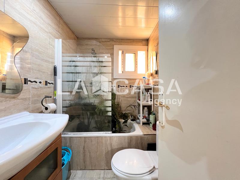 Foto 66cdadd3-6f70-4beb-9e97-a580208d6064. Piso  en venta en Sant Roc .  rafael625166673. en Badalona