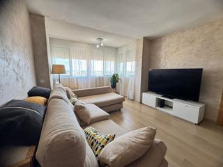Appartamento in El Gornal. Contacto para más información y visitas 692 65 30 22 paola