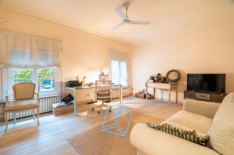 Foto 8ca70e8d-0547-4e00-849b-89ec342a17ae. Etagenwohnung mit heizung in Baix Guinardó Barcelona