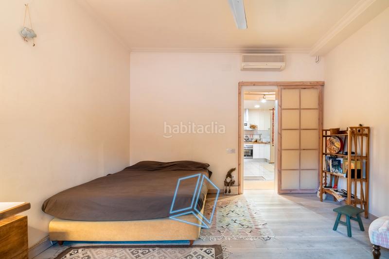 Foto af0792ec-8ece-4501-8314-8ca099f835ce. Etagenwohnung mit heizung in Baix Guinardó Barcelona
