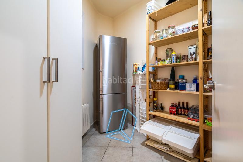 Foto fe2b5560-fc40-45c1-b8e2-b3e139627e97. Etagenwohnung mit heizung in Baix Guinardó Barcelona