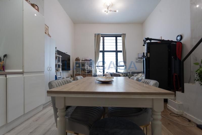 Foto 876ffd61-44ff-4bd6-bbe7-af19568cf47d. Piso  en venta en el Baix Guinardó .  rafael625166673. en Barcelona