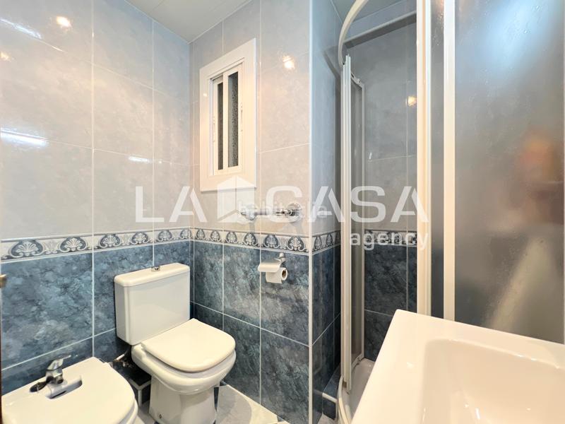 Foto 0468932f-f3b0-48b1-b9b8-0325aacde454. Appartement dans Llefià Badalona