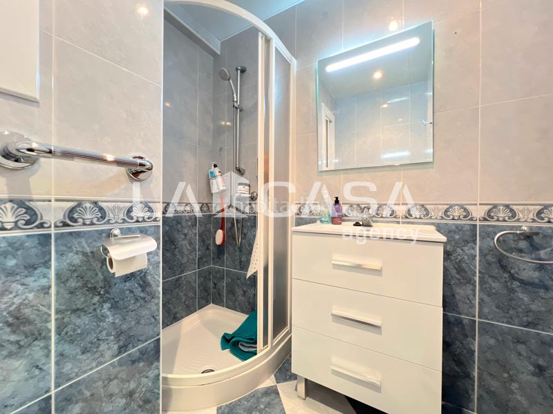 Foto ce0658da-8cb5-4624-ad5d-c08eab0b21db. Appartement dans Llefià Badalona