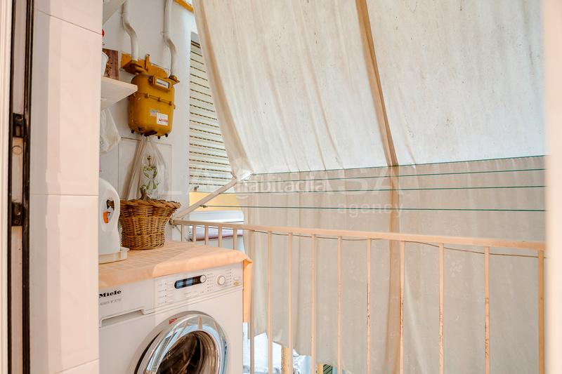 Foto fb19505f-0924-494e-a9d3-4df464e96d44. Piso  en venta en calle de valència . rafael625166673. en Barcelona