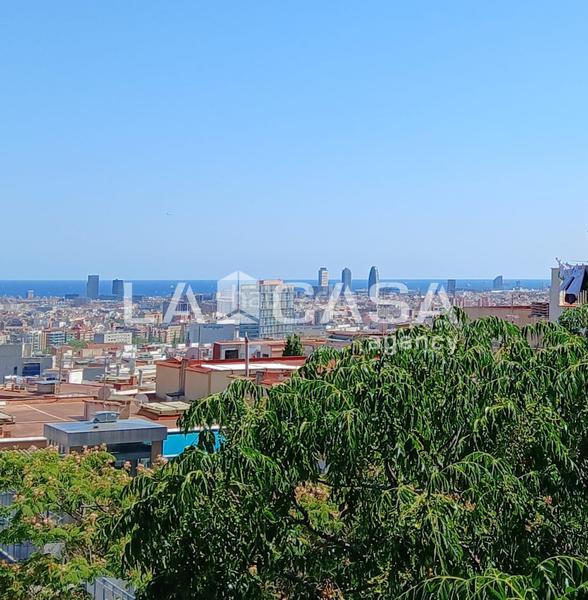 Foto 54f5529b-4c90-42b3-963e-c7014d703afc. Piso  carrer de la mina de la ciutat, .  rafael625166673. en Barcelona