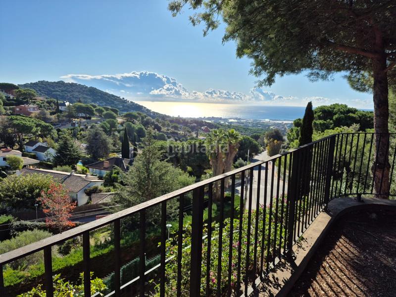 Foto f8d22ecf-dff1-4768-bdd2-708f37bb47e9. Chalet avec chauffage parking piscine dans Cabrils