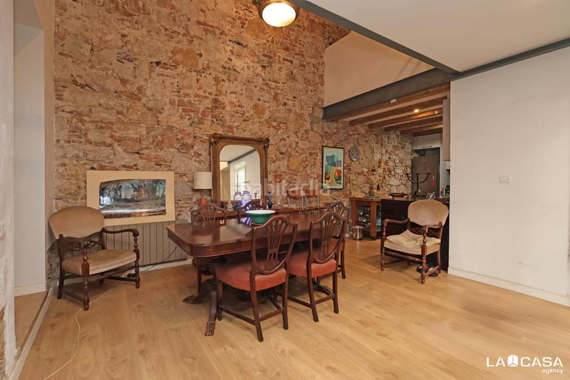 Foto 6d45684e-25f8-41a9-9794-85f361731316. Duplex with heating in El Poble Sec - Parc de Montjuïc Barcelona