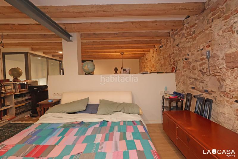 Foto c3ebc7ef-50ea-4dae-9513-1ced1df24c2f. Duplex with heating in El Poble Sec - Parc de Montjuïc Barcelona