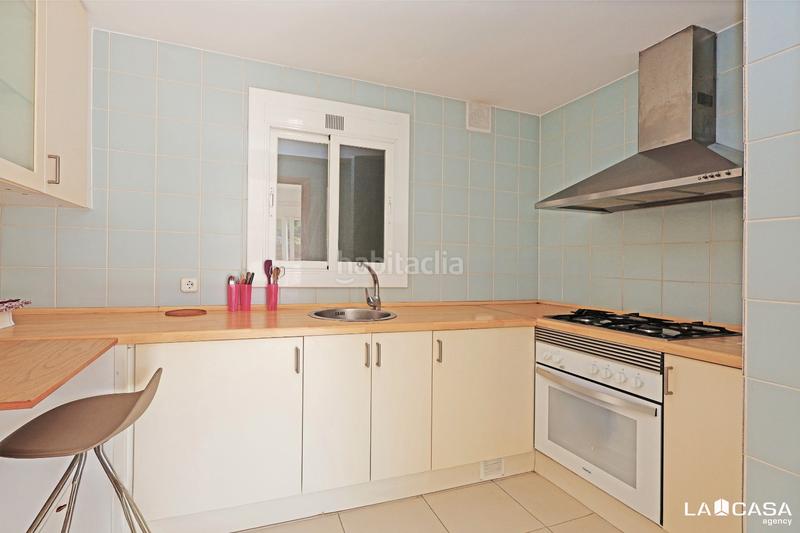 Foto 55311308-3578-4dd4-9519-a36ff419bcf2. Penthouse in El Poble Sec - Parc de Montjuïc Barcelona