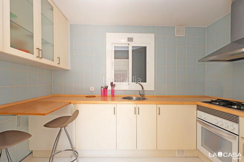 Foto f5eb8144-b8d5-4109-862a-13831ffb07c8. Penthouse in El Poble Sec - Parc de Montjuïc Barcelona