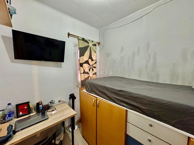 Foto 0b2aa843-83b1-40e4-8d45-aa27c3a6a6e8. Etagenwohnung in Sants Barcelona