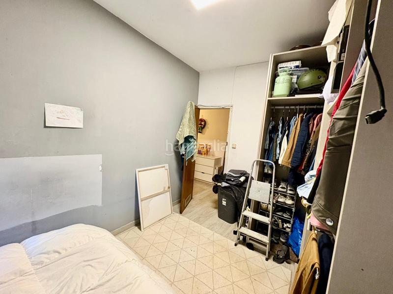 Foto 579dc366-72f5-477e-9289-8eca028d2fe1. Etagenwohnung in Sants Barcelona