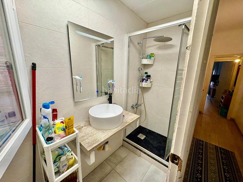 Foto a5f2e74b-d4a0-469d-9683-287b61185040. Etagenwohnung in Sants Barcelona