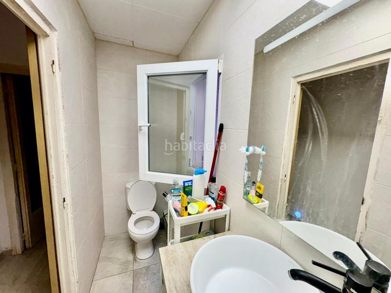 Foto aad10586-8a90-46dc-bd77-3db4d459b56d. Etagenwohnung in Sants Barcelona