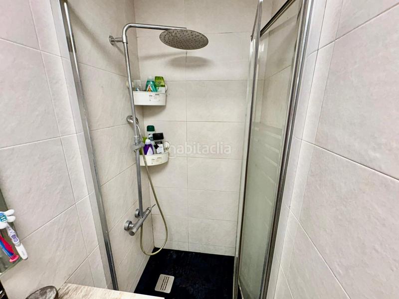 Foto c3a24f57-4186-4b56-909f-417b8a7a3d76. Etagenwohnung in Sants Barcelona