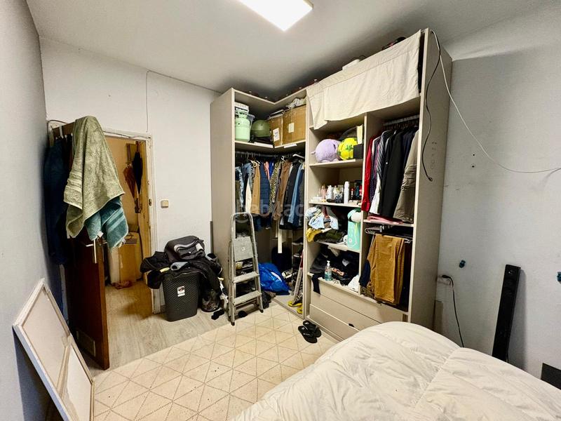 Foto d569774a-c571-48a4-ad42-dea7032b0e9d. Etagenwohnung in Sants Barcelona