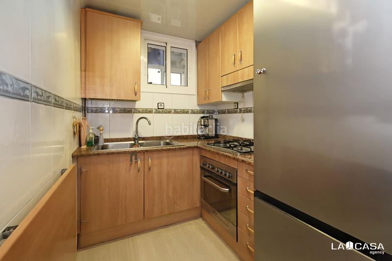 Foto 999d8a69-e63d-418a-b8d7-77a1897a892c. Flat in El Poble Sec - Parc de Montjuïc Barcelona