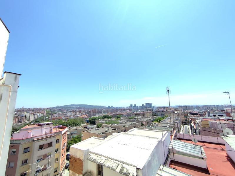 Foto fa490ee3-6b0b-42cd-aa08-d24563c84f24. Attico con riscaldamento in Les Planes Hospitalet de Llobregat (L´)