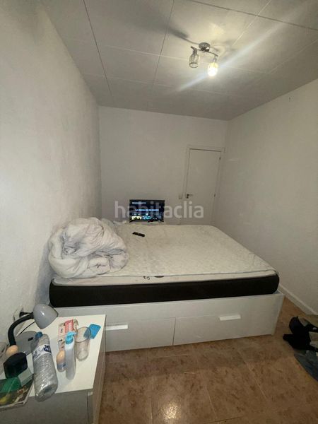 Foto 4fed01a8-2086-4ba2-975f-1b57ac9b012c. Pis amb calefacció a Raval Barcelona